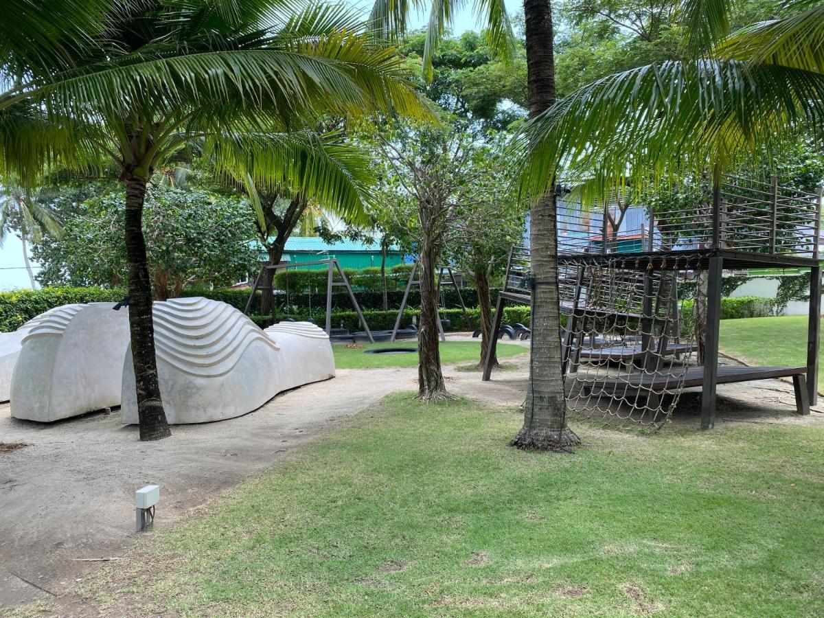 By The Sea @ Luxury Suites, Batu Ferringhi Exterior photo